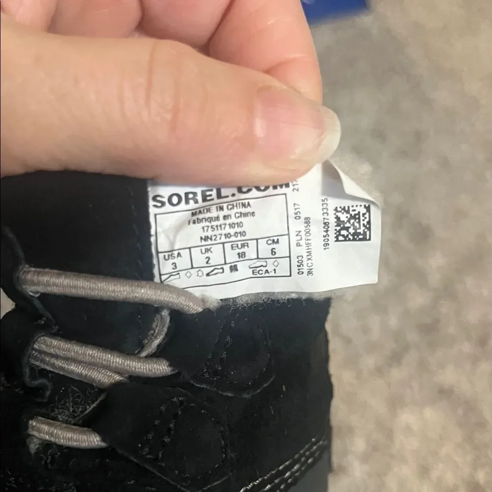 Sorel Caribootie Shearling Black Cream Infant Baby Boots Booties 3 $50 MSRP